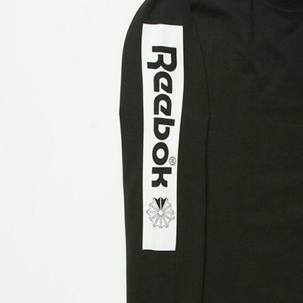 Mens 2XL Reebok Classic Black Long Sleeve